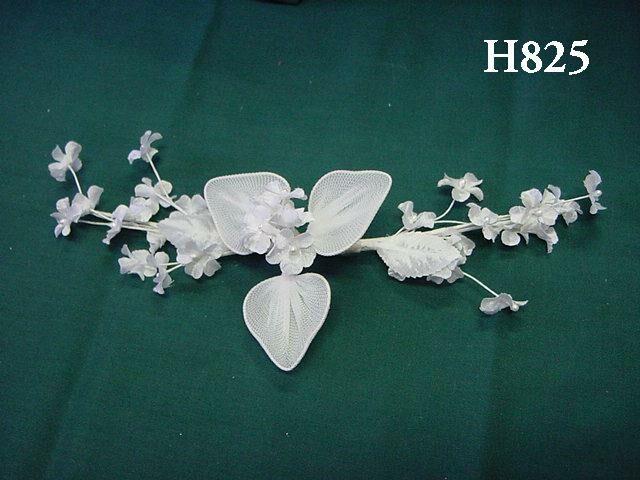 H825