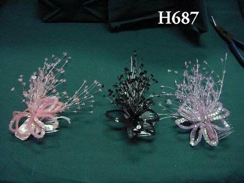 H687
